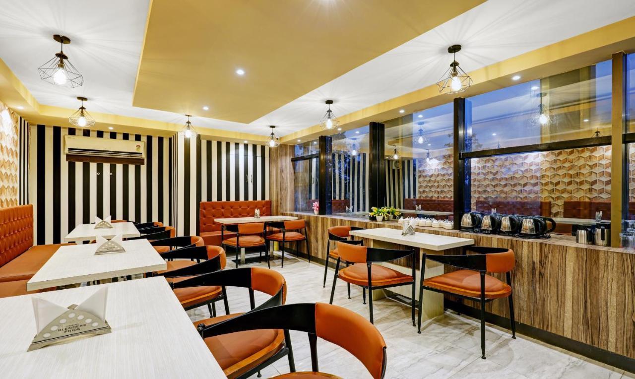 Treebo Spring Brook Hotel Guwahati Bagian luar foto