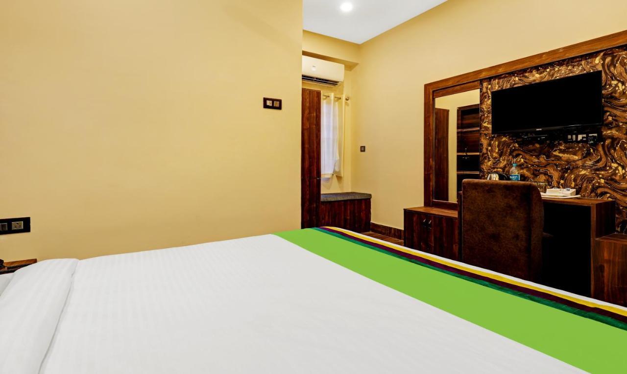 Treebo Spring Brook Hotel Guwahati Bagian luar foto