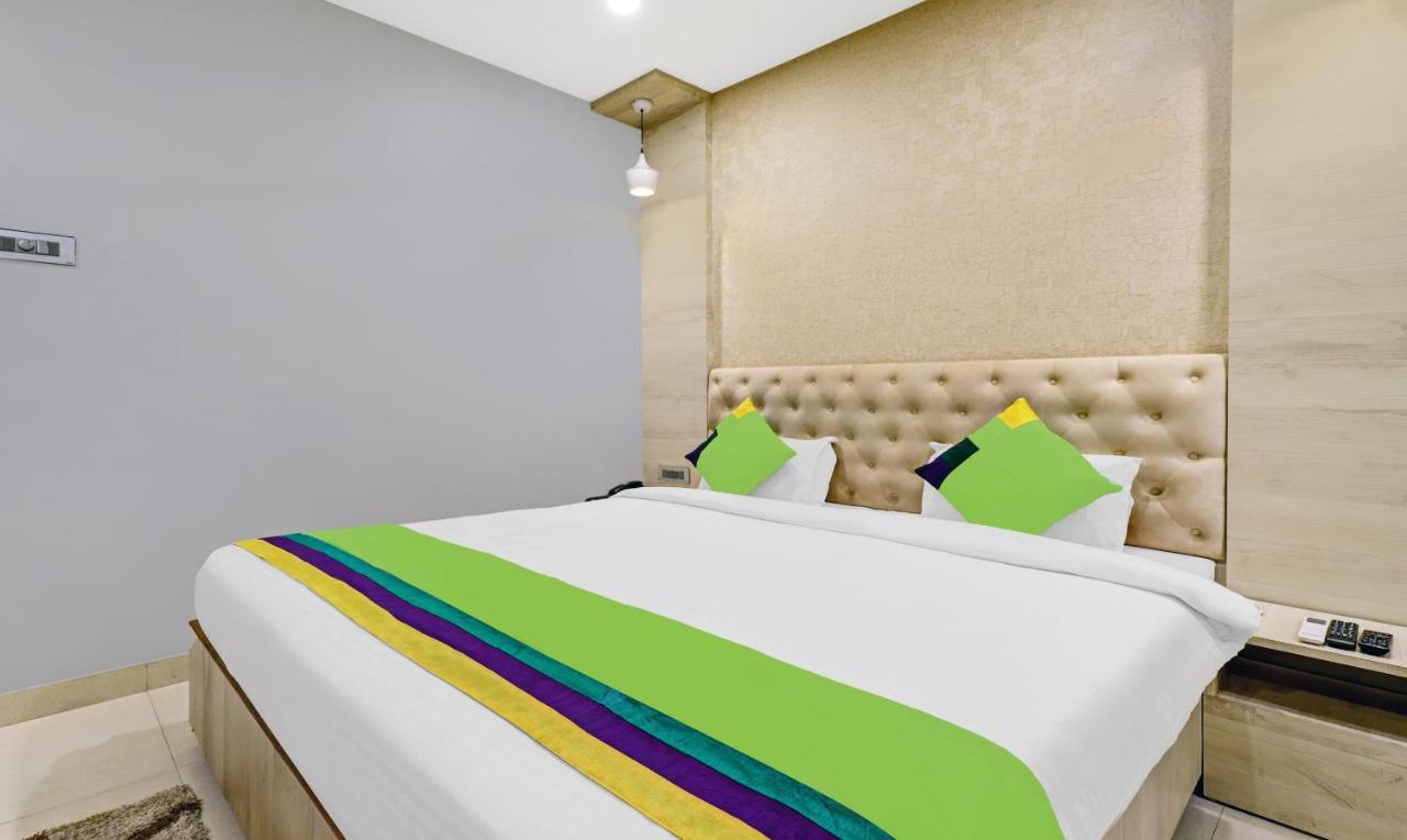 Treebo Spring Brook Hotel Guwahati Bagian luar foto