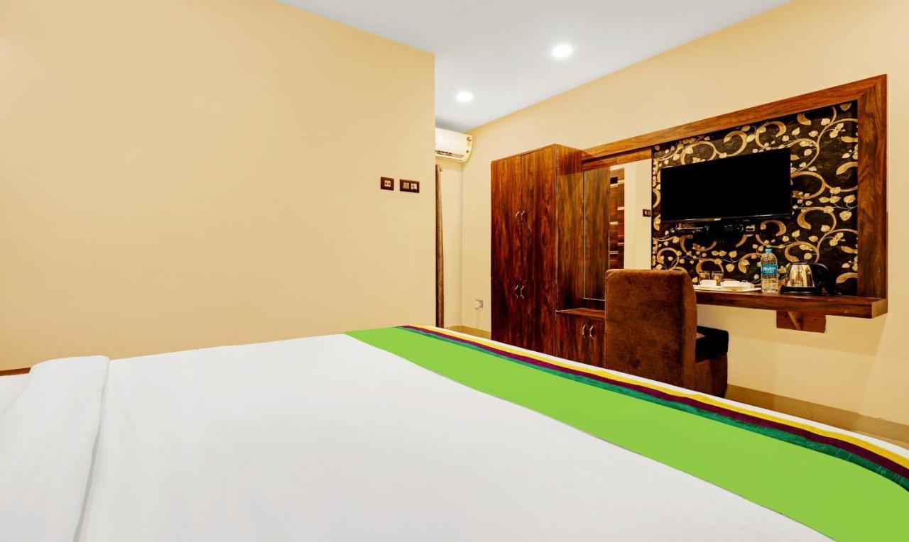 Treebo Spring Brook Hotel Guwahati Bagian luar foto